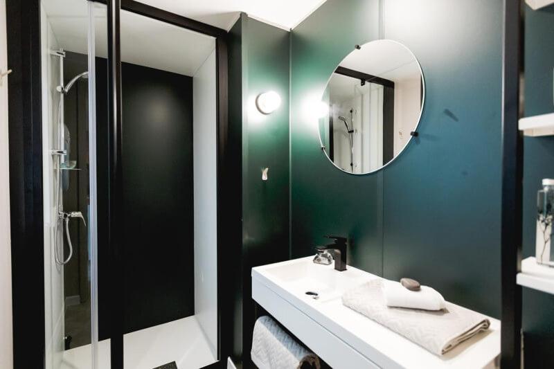 Le Valserine - Eco Responsable Campeggio 3*