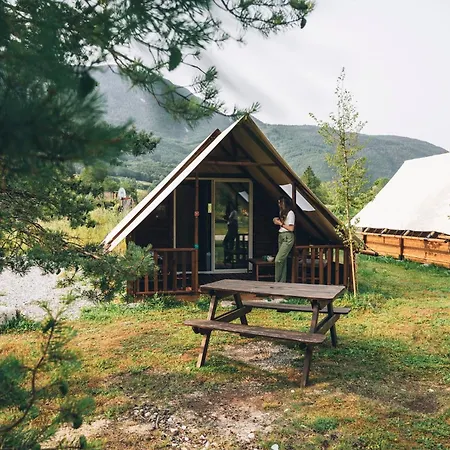 Le Valserine - Camping Eco Responsable Chezery-Forens Exterior photo