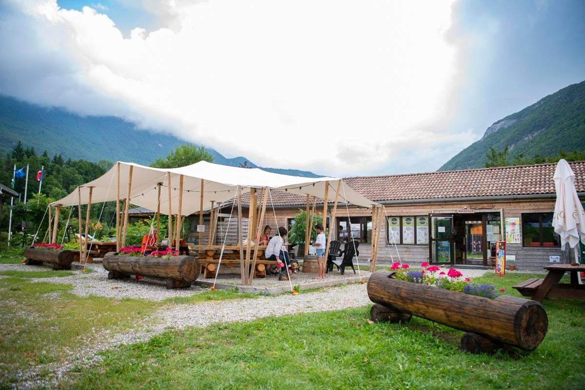 Le Valserine - Eco Responsable Campsite